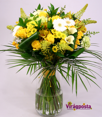 Virágposta - Te vagy a Napfény! - Idénycsokor ragyogó sárga színekben